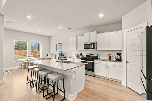 3191 Iron, Bulverde, TX 78163