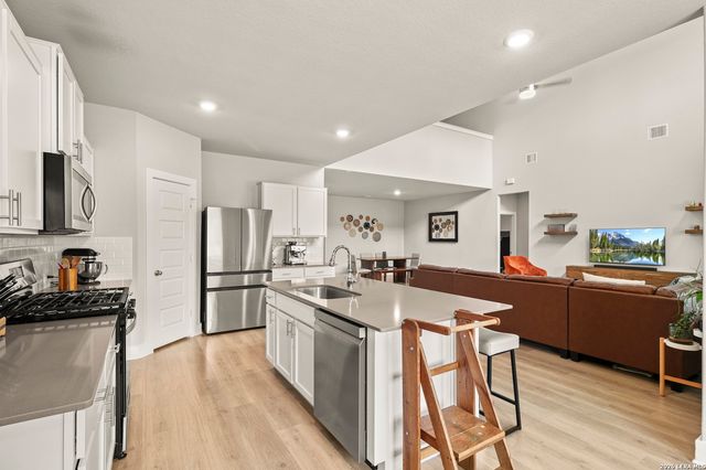 3191 Iron, Bulverde, TX 78163