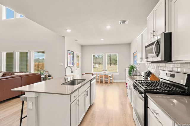 3191 Iron, Bulverde, TX 78163