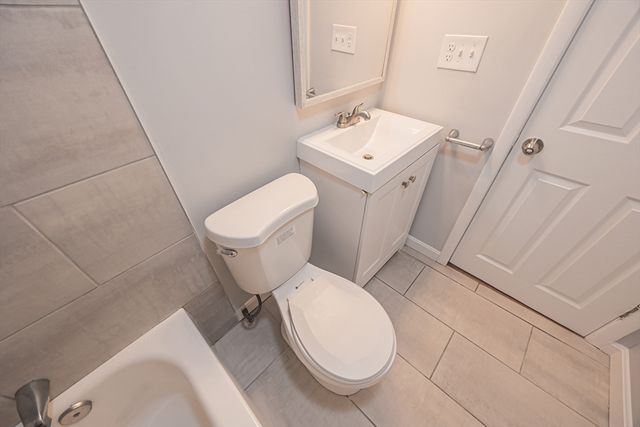 49 Essex 2 & 3, Revere, MA 02151