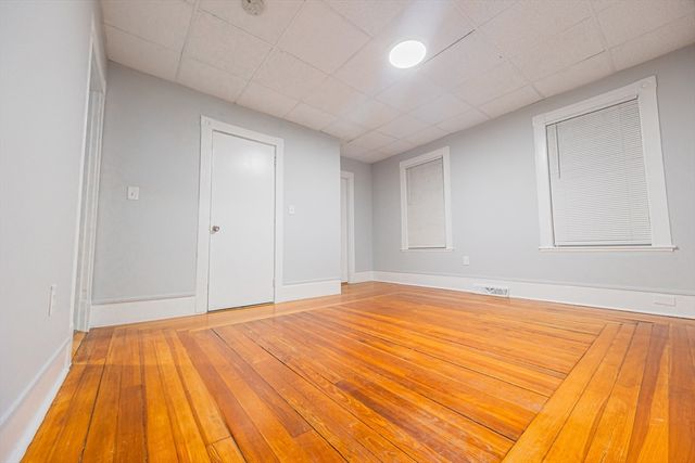 49 Essex 2 & 3, Revere, MA 02151