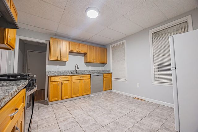 49 Essex 2 & 3, Revere, MA 02151