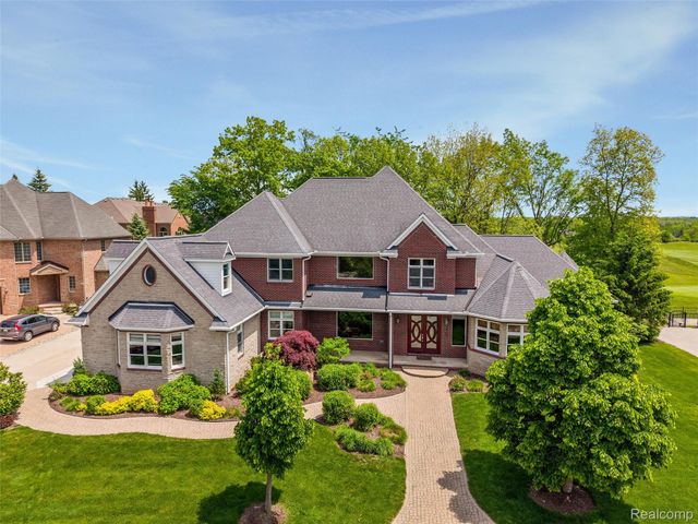 7432 Foxburg Court, Independence Charter Township, MI 48348