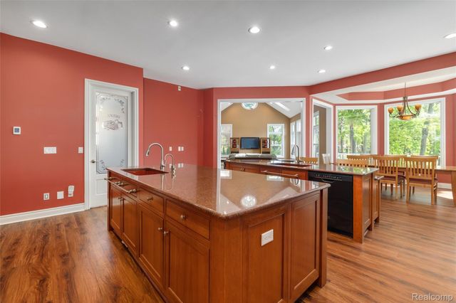7432 Foxburg Court, Independence Charter Township, MI 48348