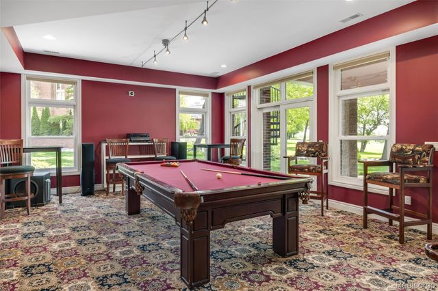 7432 Foxburg Court, Independence Charter Township, MI 48348