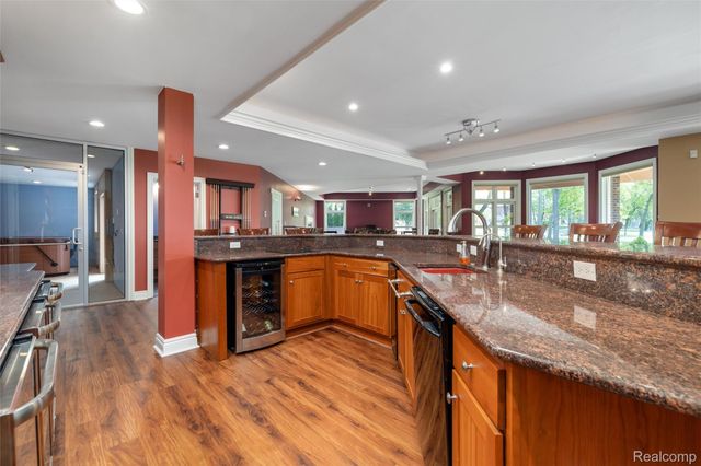 7432 Foxburg Court, Independence Charter Township, MI 48348