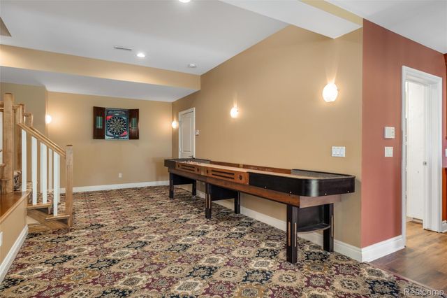 7432 Foxburg Court, Independence Charter Township, MI 48348