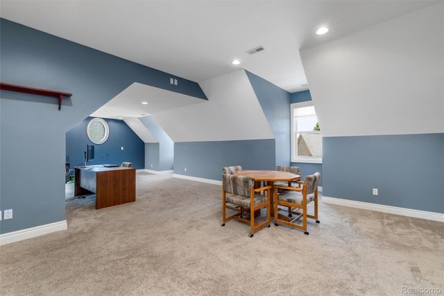 7432 Foxburg Court, Independence Charter Township, MI 48348