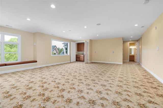7432 Foxburg Court, Independence Charter Township, MI 48348