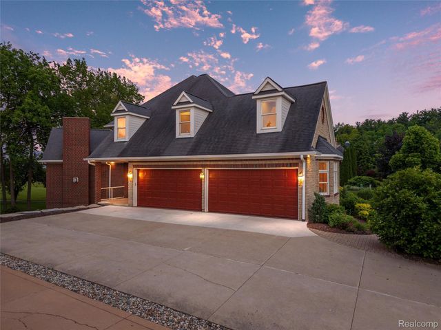 7432 Foxburg Court, Independence Charter Township, MI 48348