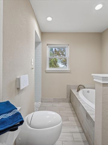 3863 Clayton Road E, Fort Worth, TX 76116