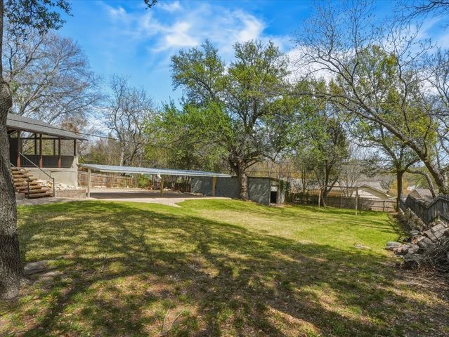 3863 Clayton Road E, Fort Worth, TX 76116