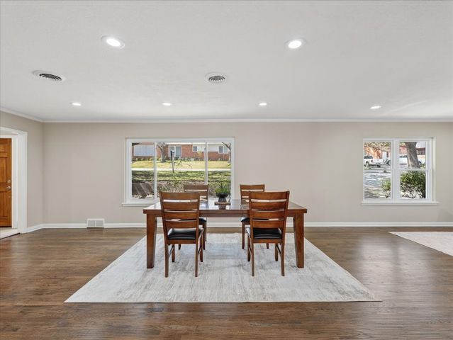 3863 Clayton Road E, Fort Worth, TX 76116