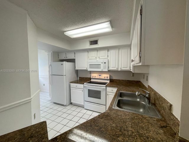 1280 S ALHAMBRA CIR 2119, Coral Gables, FL 33146