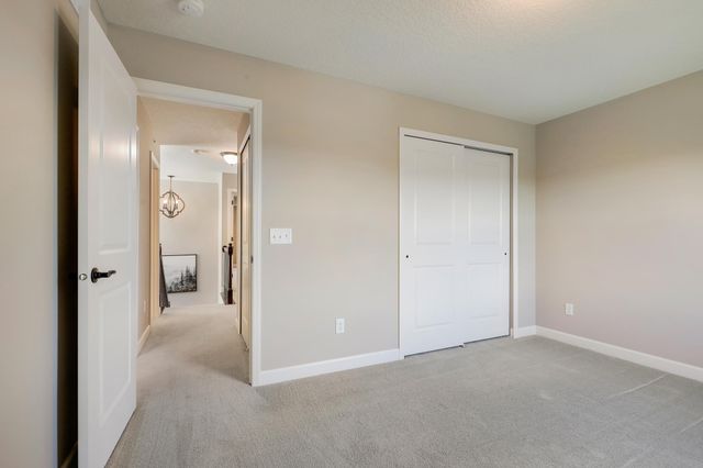 6991 Archer Court, Inver Grove Heights, MN 55077