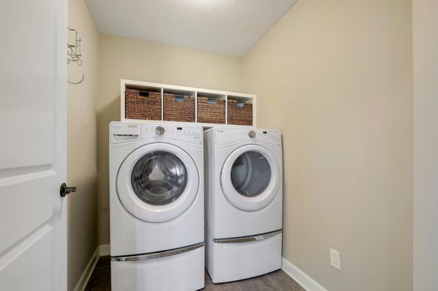 6991 Archer Court, Inver Grove Heights, MN 55077