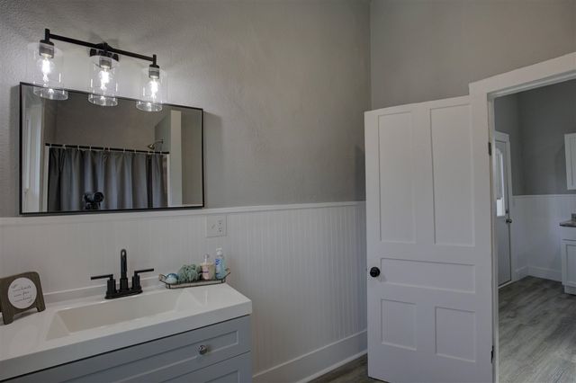 357 Cooper Street, Jackson, MI 49201