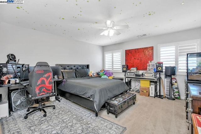 675 Merritt Ct, Discovery Bay, CA 94505