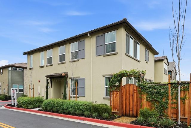 1372 S Melville Lane, Tracy, CA 95391