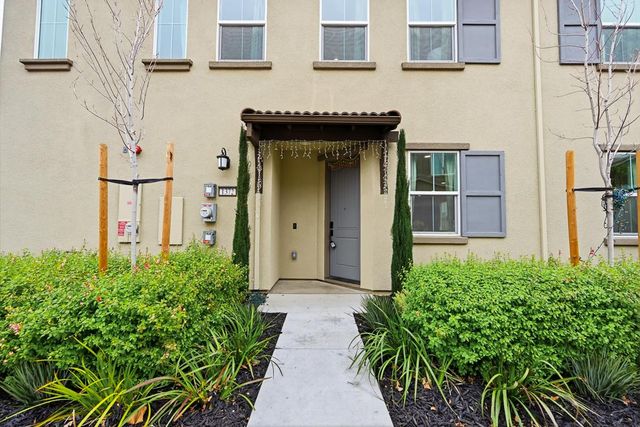 1372 S Melville Lane, Tracy, CA 95391