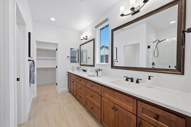 1372 S Melville Lane, Tracy, CA 95391