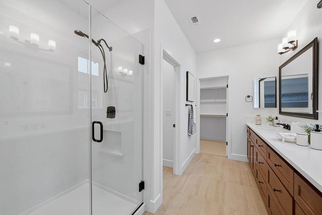 1372 S Melville Lane, Tracy, CA 95391