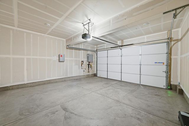 1372 S Melville Lane, Tracy, CA 95391