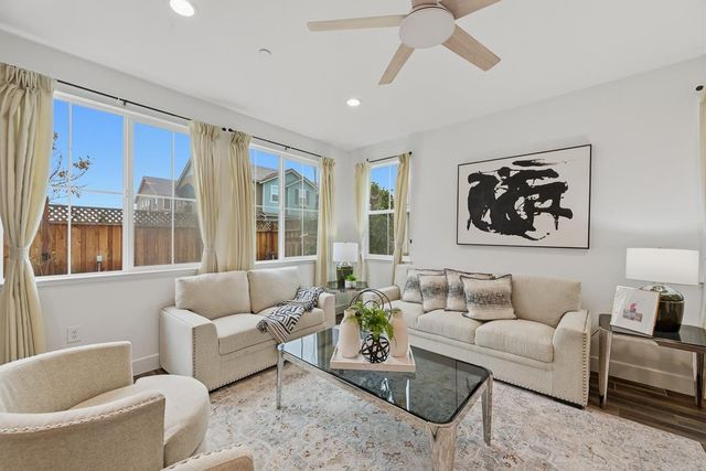 1372 S Melville Lane, Tracy, CA 95391