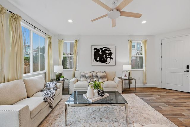 1372 S Melville Lane, Tracy, CA 95391