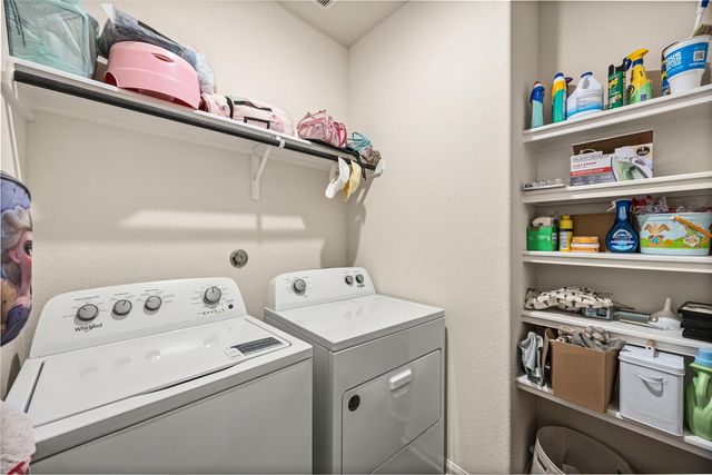 156 County Road 5102f, Cleveland, TX 77327