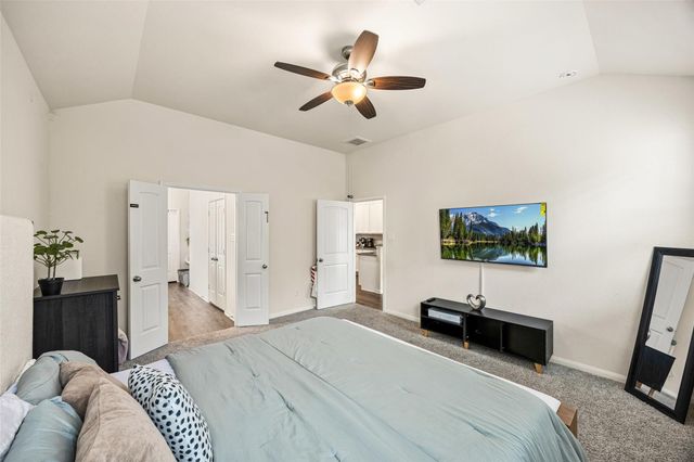 156 County Road 5102f, Cleveland, TX 77327