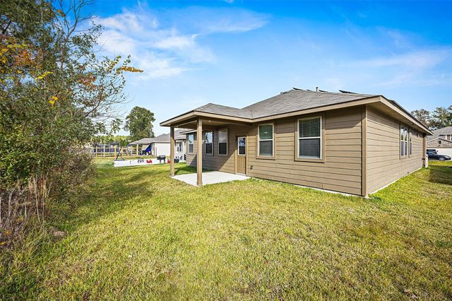 156 County Road 5102f, Cleveland, TX 77327