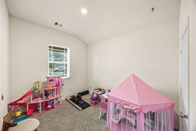 156 County Road 5102f, Cleveland, TX 77327