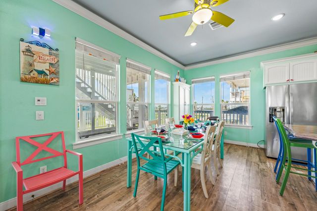 310 Coral Court, Surfside Beach, TX 77541