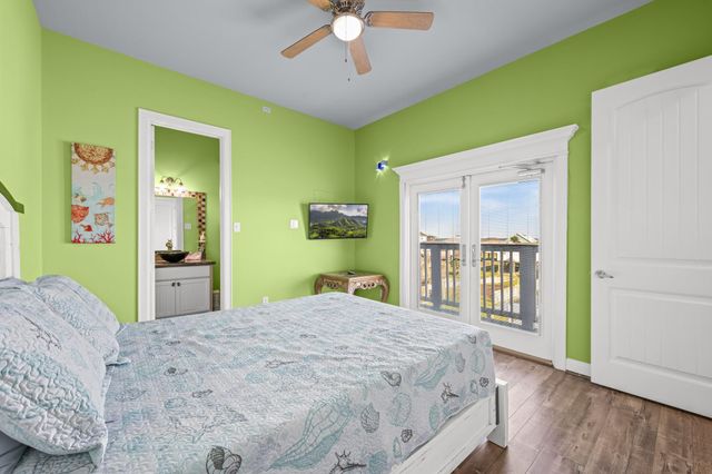 310 Coral Court, Surfside Beach, TX 77541
