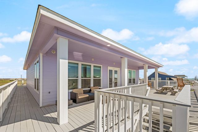 310 Coral Court, Surfside Beach, TX 77541