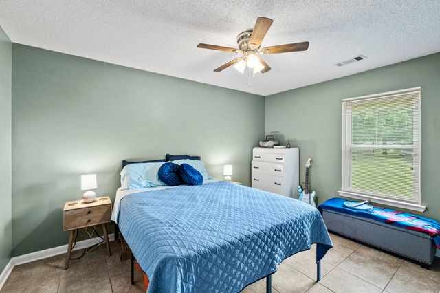 7112 W Republican Road, Jacksonville, AR 72076