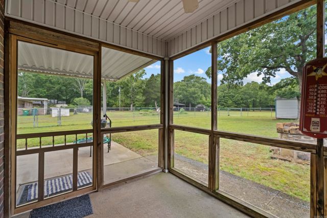7112 W Republican Road, Jacksonville, AR 72076