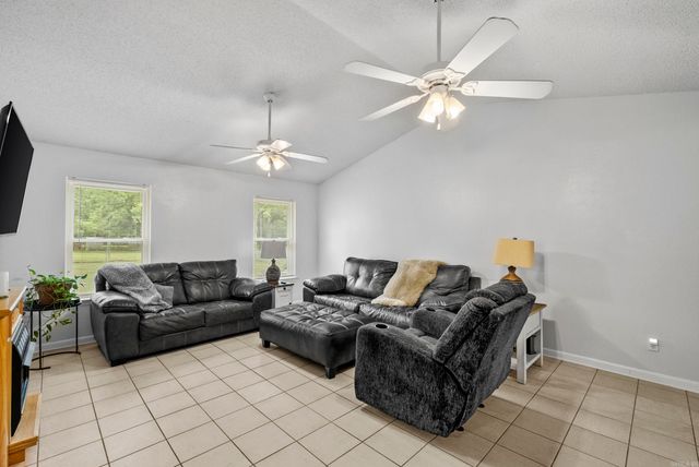 7112 W Republican Road, Jacksonville, AR 72076