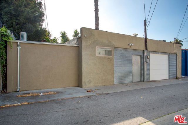 748 N Citrus Avenue, Los Angeles, CA 90038