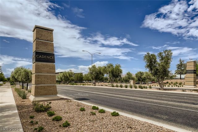 1144 Scarlet Sparrow Street, Henderson, NV 89011