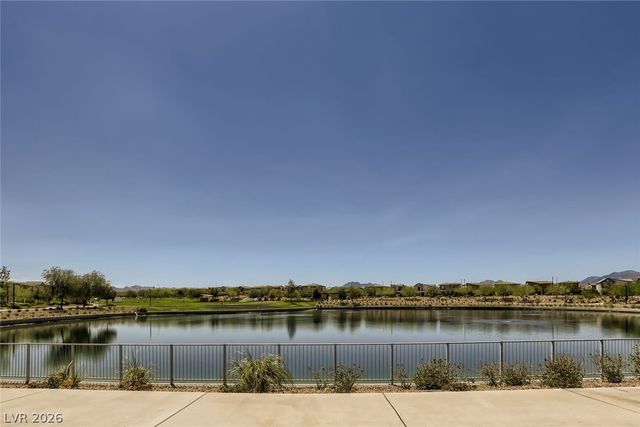 1144 Scarlet Sparrow Street, Henderson, NV 89011