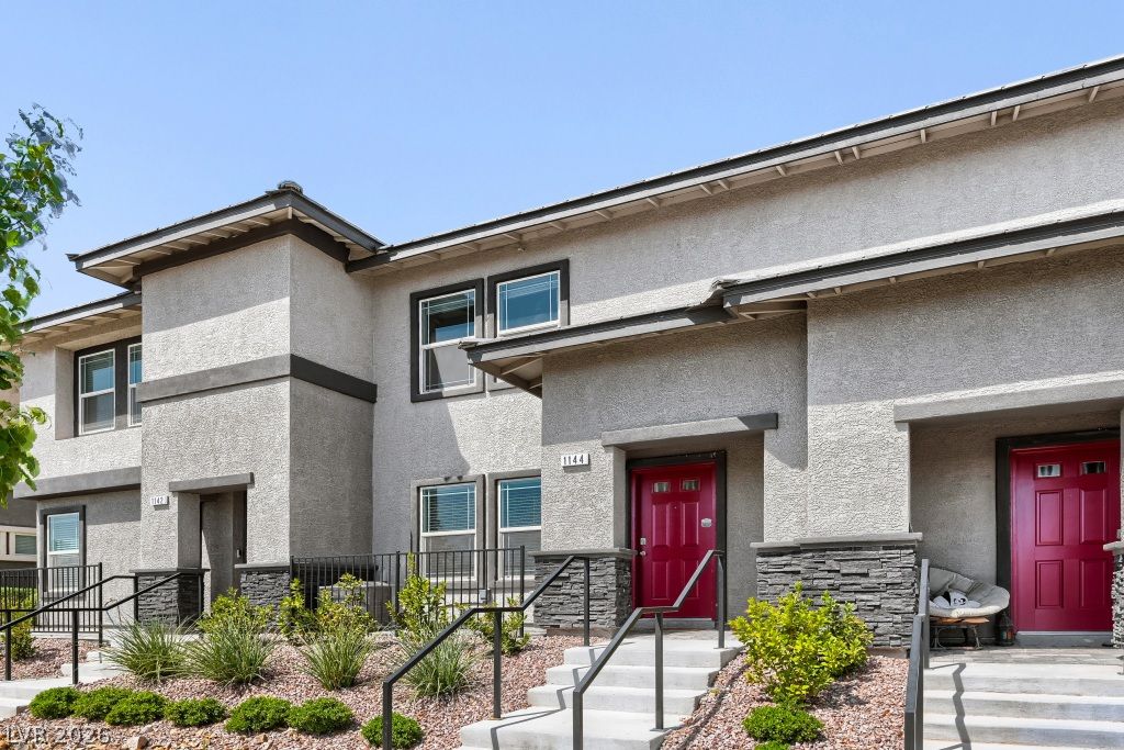1144 Scarlet Sparrow Street, Henderson, NV 89011