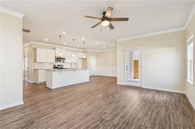 337 Cranston Drive, Ball Ground, GA 30107