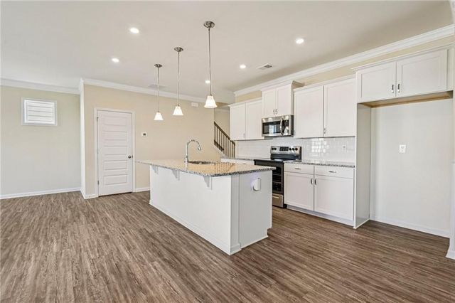 337 Cranston Drive, Ball Ground, GA 30107