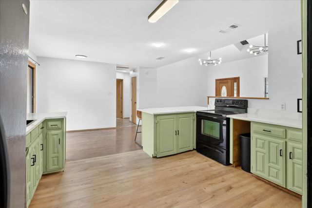 9400 Live Oak Lane, Fort Worth, TX 76179