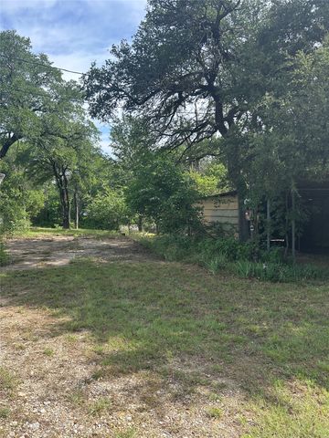9400 Live Oak Lane, Fort Worth, TX 76179