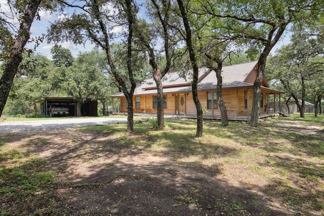 9400 Live Oak Lane, Fort Worth, TX 76179