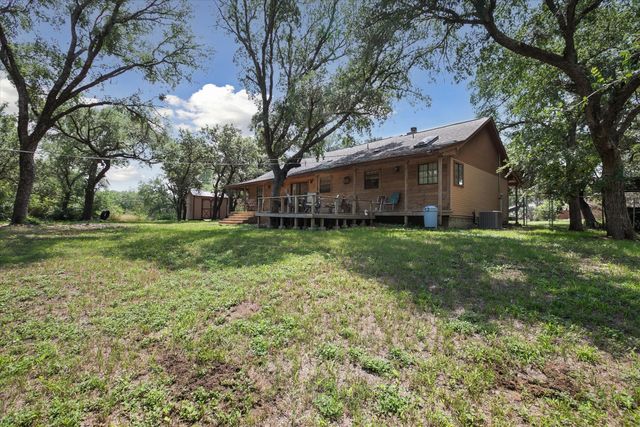 9400 Live Oak Lane, Fort Worth, TX 76179