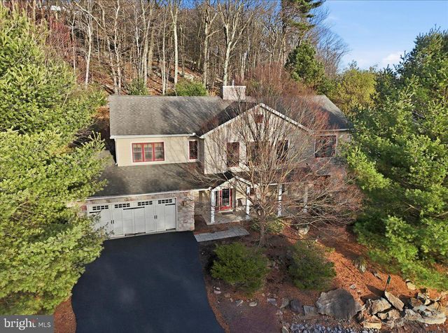 6 FIELDSTONE CT, Lake Harmony, PA 18624